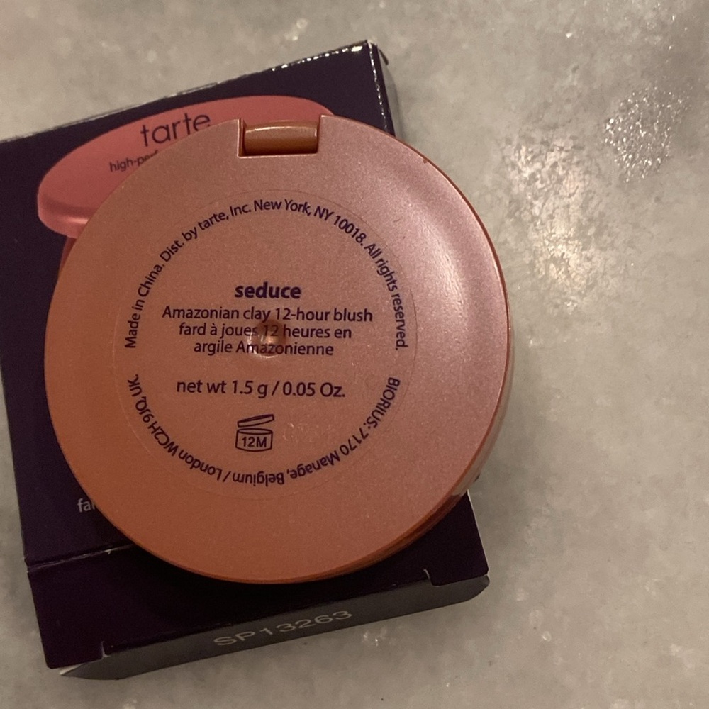 NIB Tarte Amazonian Clay 12-hour blush in seduce - Picture 5 of 6